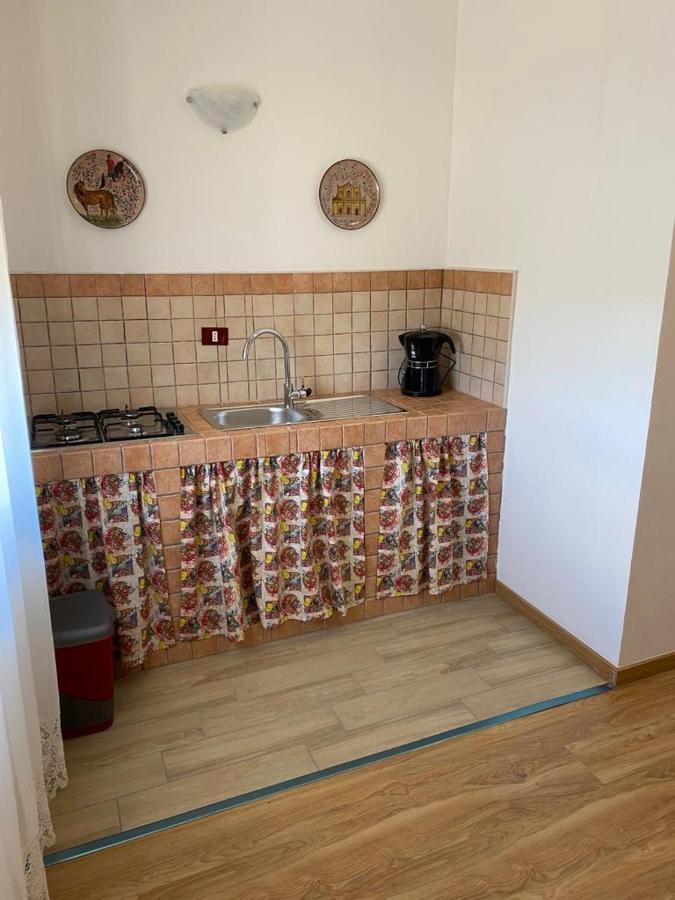 Casa Vacanze Sicilia カステルテルミニ エクステリア 写真