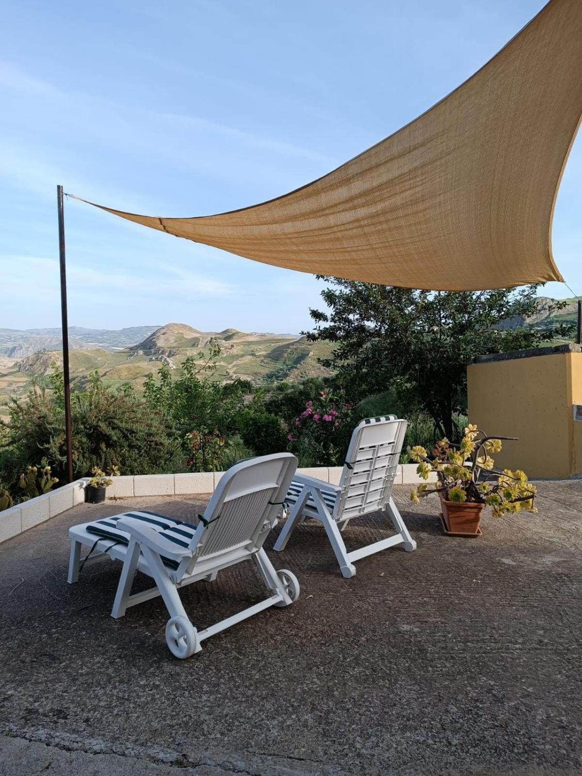 Casa Vacanze Sicilia カステルテルミニ エクステリア 写真